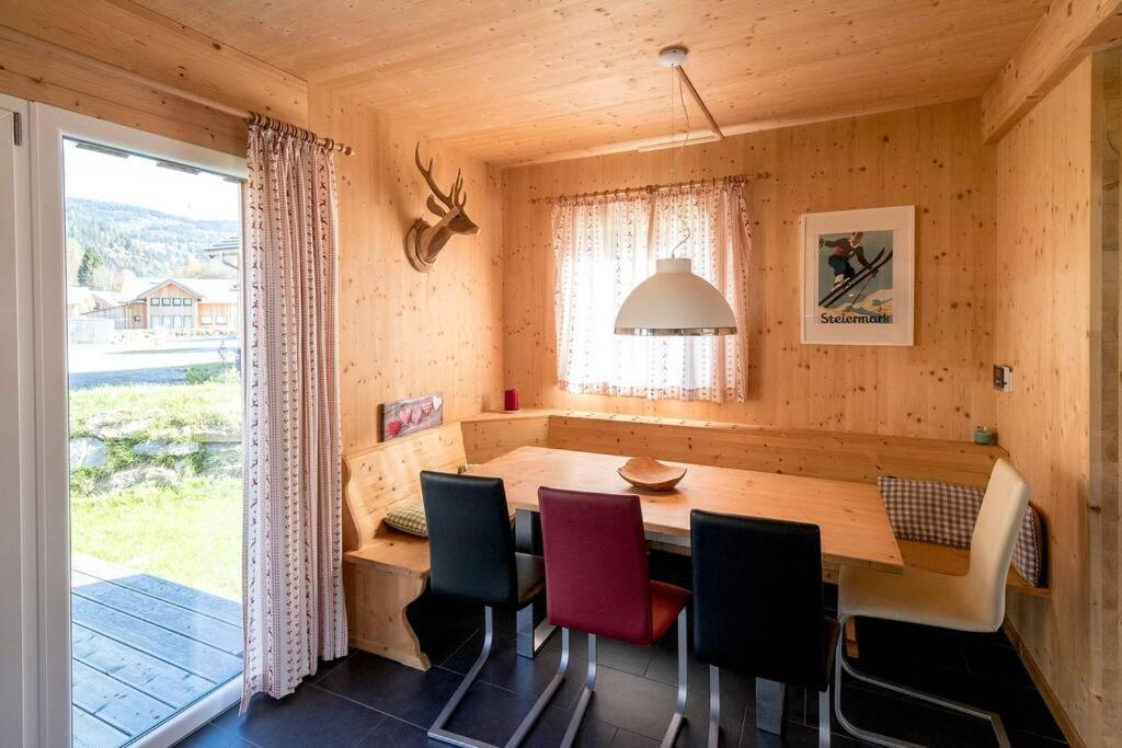 Chalet Murau: Luxurious 5 Star Chalet In Ski Area Kreischberg エクステリア 写真
